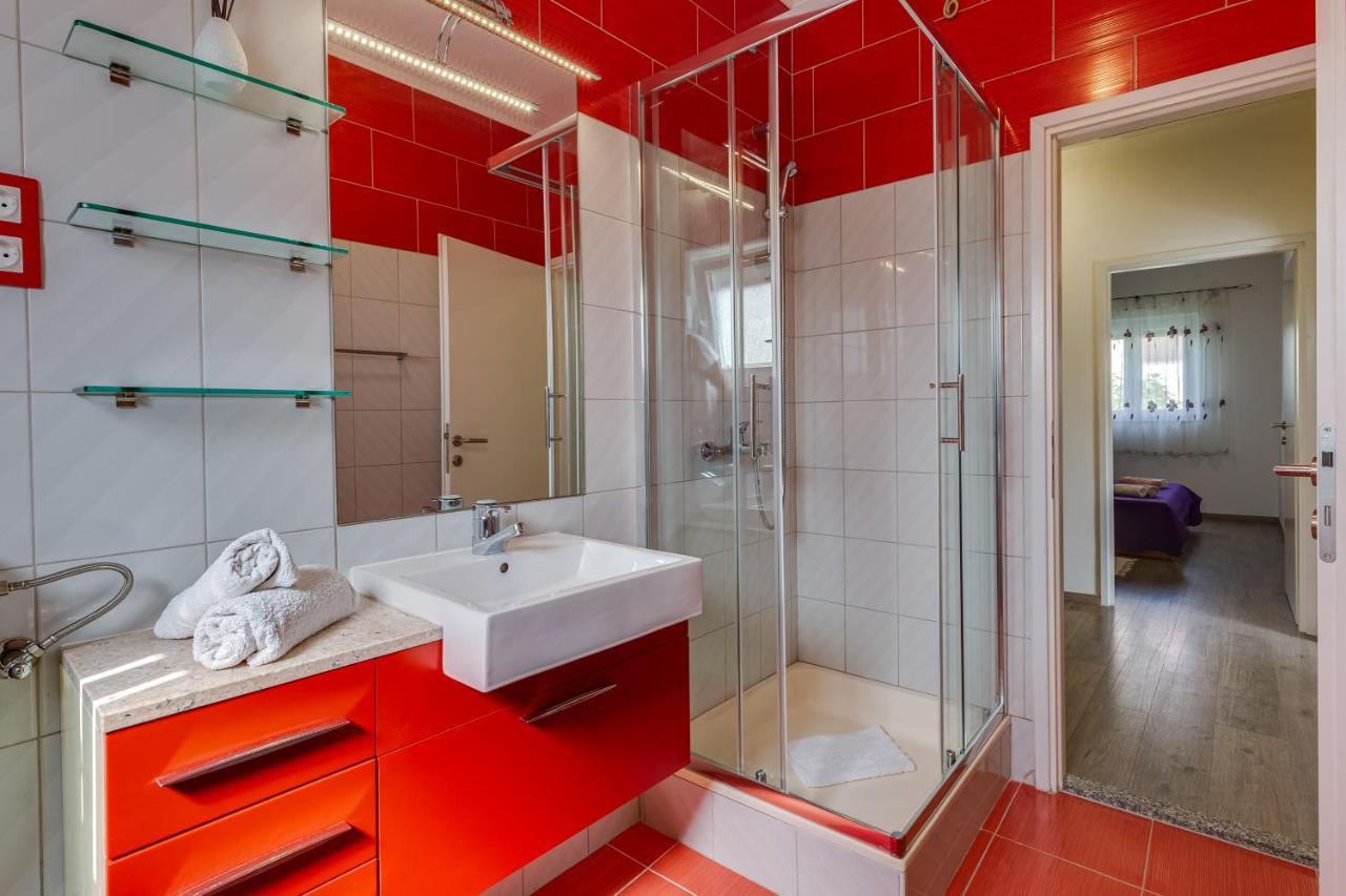 פטרצ'אנה Apartment A & J מראה חיצוני תמונה